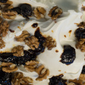 ricotta siciliana con noci e fichi caramellati